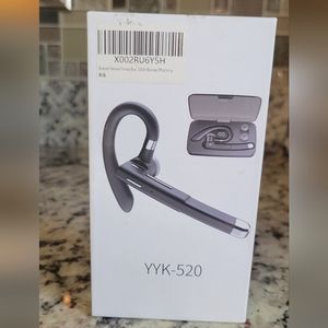 NWT Wireless Bluetooth Headset YYK-520 USB Charger & Case Included